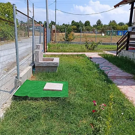 Johnny 's Private House Palioura